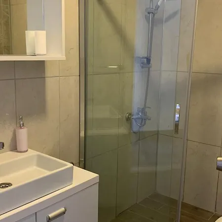 Orya Butik מלון *